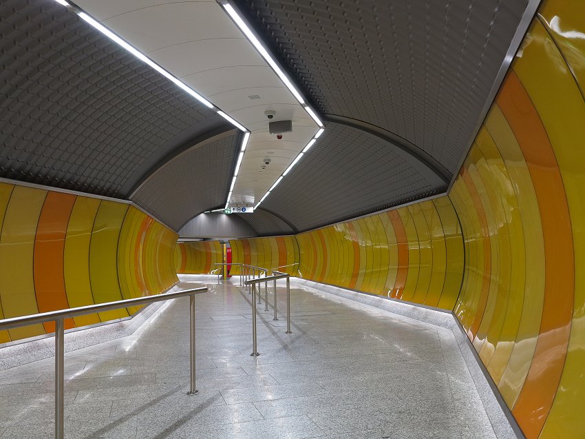 M4 Kálvin tér