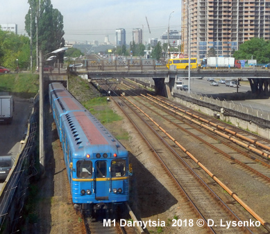 Metro Kyiv M1